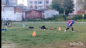 .
Алексей громит ребят 12 и 13 лет из Тамбова.
Ребята занимаются в известных клубах Тамбова.