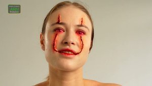 Кейс: ролик для бренда грима и искусственной крови