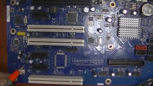 Ремонт материнской платы INTEL DP35DP  ( не запускается )