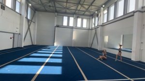 ЖП 13-19, Ильюхина - Ильина , СШ №1, Балансовое упражнение