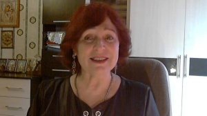 Нина Шеменкова (декламация стихотворения Леонида Хаустова _ ДВА СЕРДЦА)