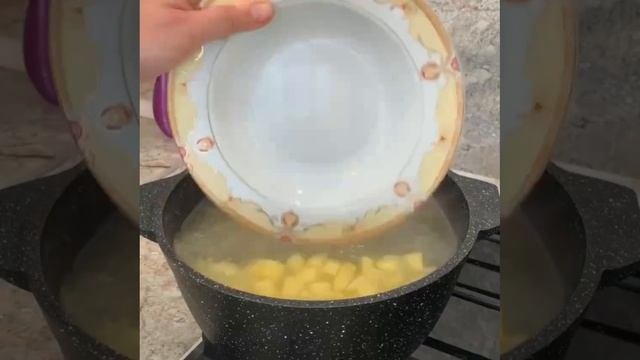 Зелёный борщ 🍲