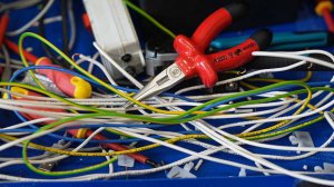 Примеси и тонкая оболочка: названа самая частая причина пожаров дома