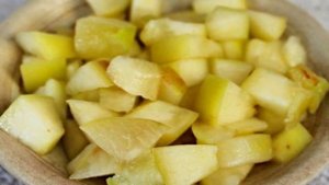 Ленивые вареники с персиком