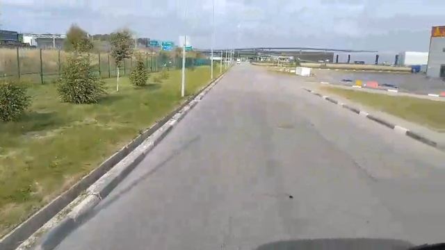 загрузился