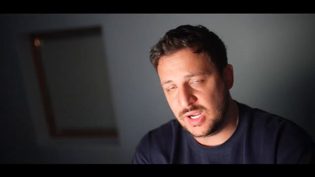 ПРОКЛЯТЫЕ БЛИЗНЯШКИ  ОДНА БУДЕТ ЖИТЬ ЕСЛИ ВТОРАЯ УМРЁТ  ЧЕРНЕЦ
ЧЕРНЕЦ