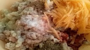 Манты с тыквой и мясом в мультиварке