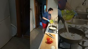 Всё в процессе 😁 Готовлю рагу 🍲