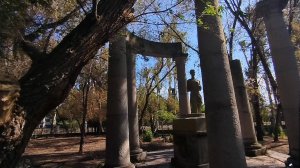 Прогулки по Феодосии. ч 1. Комсомольский парк.