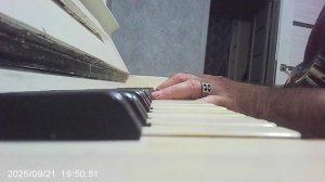 Пианино: русская народная песня "В горнице моей светло" - мелодия