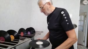Приобрел бу винил и решил его почистить.
