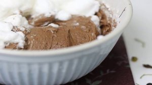 Кекс со смородиной