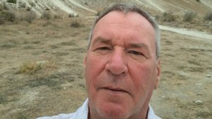 прошлое напоминает.