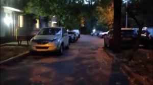 Гуляю по району...Иду...Курю...За балансом слежу...