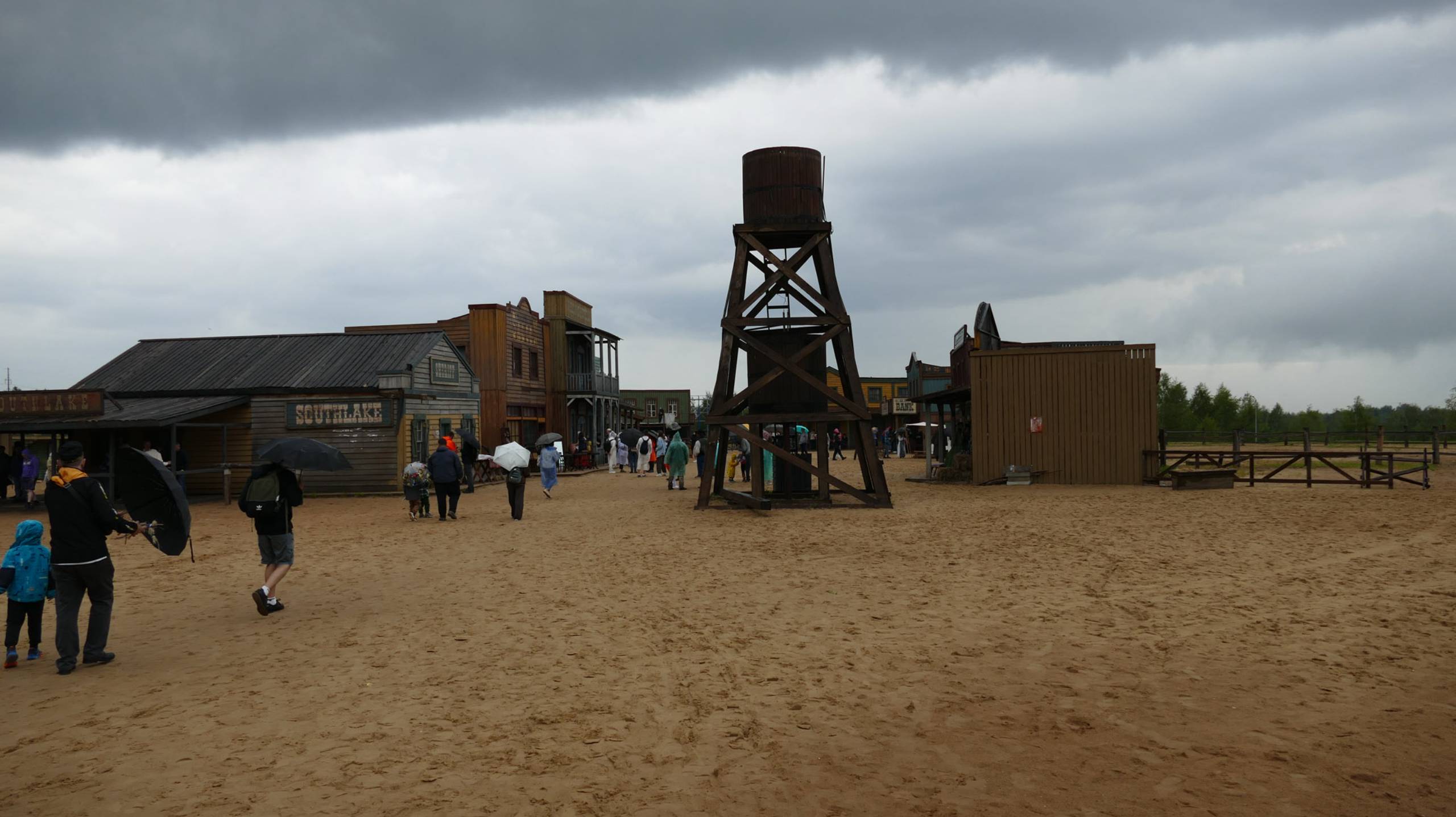 Городок Дикого Запада в парке "Москино", фестиваль "Времена и Эпохи", 13 июня 2025 смотреть онлайн