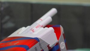 В Госдуме предложили увеличить штраф за курение и распитие алкоголя в подъездах