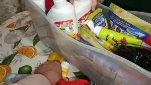 МУЖ ПОМОГАЕТ ГОТОВИМ/ВЕЧЕРНЯЯ ПРОГУЛКА.