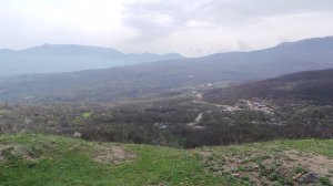 У подножия Демерджи весной