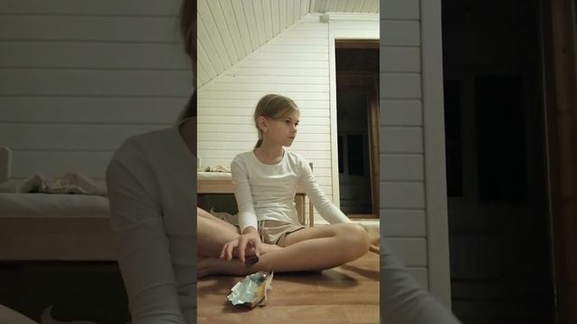 распаковака смотреть онлайн