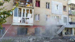 Число пострадавших при ударе ВСУ по дому в Запорожской области возросло до 12