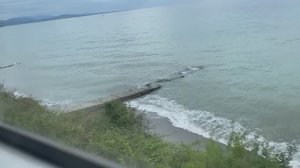 Абхазия. На поезде вдоль моря