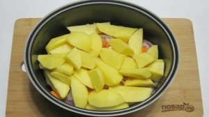 Куриные бедра с картофелем в мультиварке