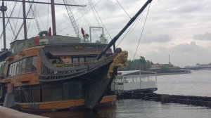 Кронверкская набережная, Биржевой Мост, Стрелка ВО