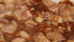 Куриное мясо кусочками