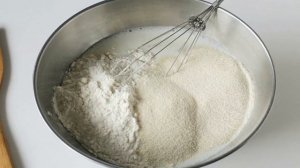 Манник с брусникой