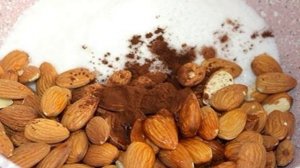 Жареный миндаль