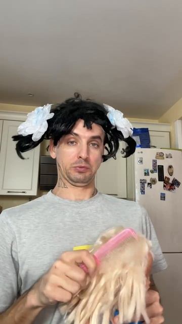 На улице 345 градусов 😁🔔 смотреть онлайн