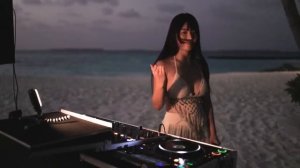 YOUNA - Melodic Techno & Progressive House DJ Mix 08 @ Siyam World I Maldives