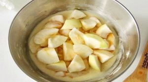 Ленивая шарлотка с яблоками