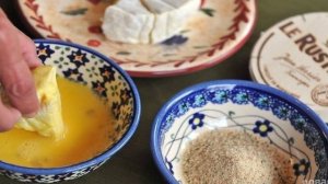 Жареный сыр Камамбер