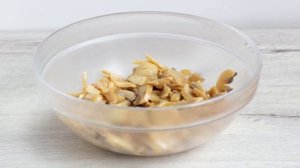 Куриные голени в сметанно-горчичном соусе