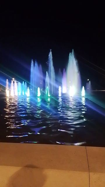blue fountain смотреть онлайн