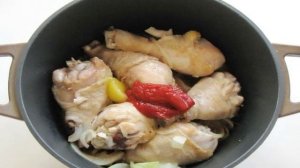 Куриные голени с баклажанами в соево-медовом соусе