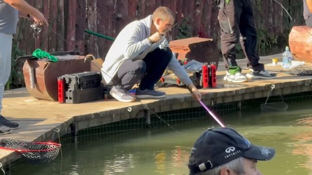 copy_31ED543C-DCC2-440C-9EC4-F1F41412B7C2