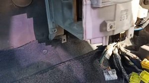 ГДЕ НАХОДИТСЯ И КАК ВЫГЛЯДИТ МОТОРЧИК ПЕЧКИ Mitsubishi Galant 6