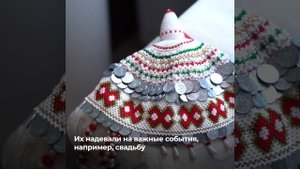 Чувашская национальная одежда – это настоящее произведение искусства! 😍  Она не просто яркая и крас