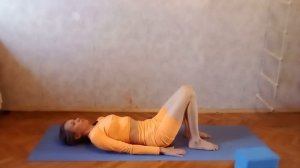 Мягкая женская практика йоги
