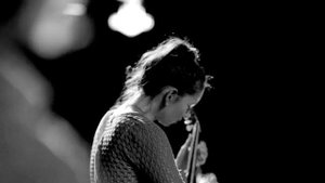 Hans Zimmer and Rodrigo y Gabriela 'The Pirate That Should Not Be'