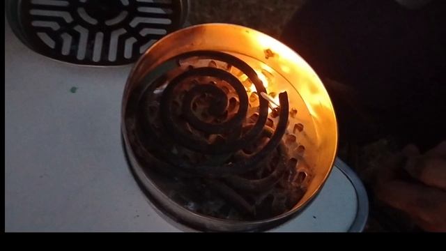 Отдых на природе, копчение рыбки. смотреть онлайн