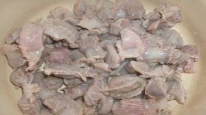 Куриные желудки в сливочном соусе