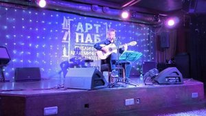 Аркадий Мадатов.  "Мы отошли от детства на несколько шагов..."