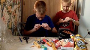 Оцениваем сухарики и сладости feat. Пандори