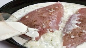 Куриные грудки в сливках под сыром