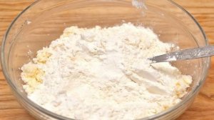 Кексы с изюмом простые в формочках