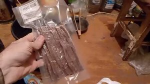 Вот чем кормят, миллионеры своих свиней!