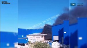 В Туле горят складские помещения в районе поселка Барсуки